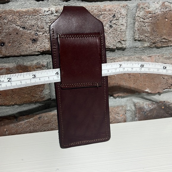 TORY Leather Co. brown leather belt accessory - Picture 5 of 11